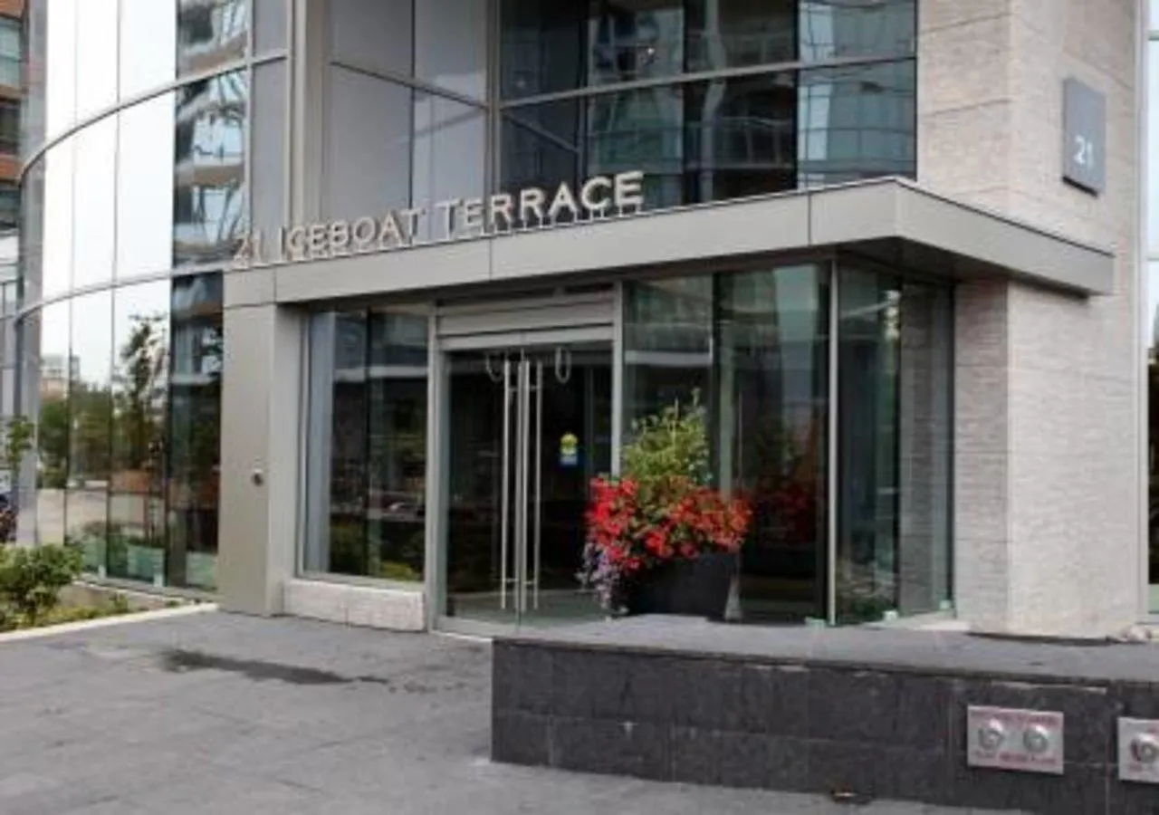 Toronto Water Front Luxury Condo 0*,  Canada